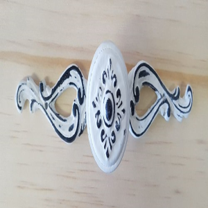 Courtyard Swirl Handle